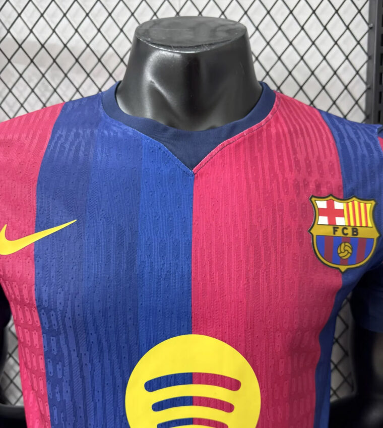 26_27 Barcelona Home Player Version Soccer Jersey 3