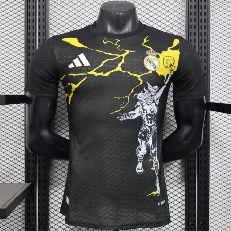 25-26 Real Madrid Avengers Player Version T-Shirt