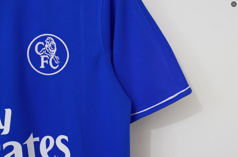 03_05 Chelsea Home Retro Soccer Jersey 6